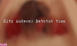 Kity Hudson Bath tub time