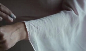 Gorgeous Indian MILF erotic movie