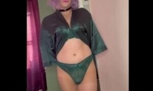 Sexy trans / sissy strip tease