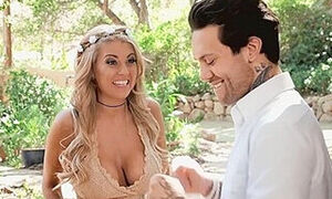 Kayla Kayden And Small Hands - Lewd Milf Paulmind-blowing Xxx Video