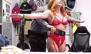 Aussie Cougar Rides Officers Dick For Stealing Lingerie