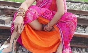 Desi Village bhabhi Field Fucking with Lover Boy Outdoor video