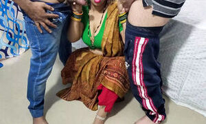 Bhojpuri bhabhi Fucked Hard By Her Father in Law In Front Of Her Dever ( Threesome Sex)