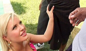 Ir Double Penetration Babe Threesome Copulated By Bi