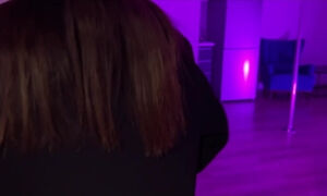 Wife becomes a stripper and moves her ass like a dancing pro