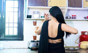 Milfy Mami fucked with sexy bhanjaa