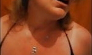 Masked wife&rsquo;s ass