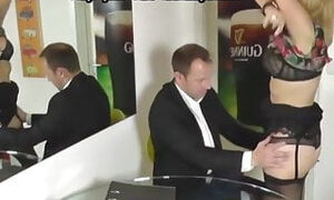 Notgeilen Steuerberater entsaftet