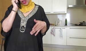 A sexy arab woman with a big ass cheats on her husband on camera