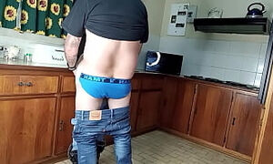 Quickie kitchen fuck standing sex