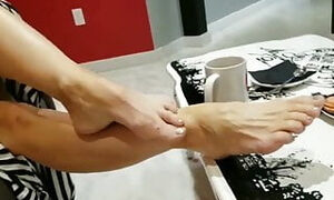 Beautiful mature feet and toes with lovely bunions