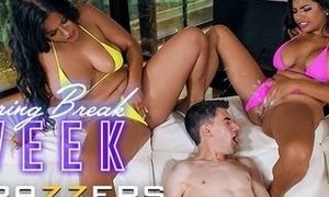 Brazzers - School Boy Jordi Gets Fortunate Enough To Boink Romping Molten Damsels Sheila Ortega & Amy Amor