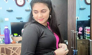Vaishnavy Hot boobs press and lip lock by Sharun Raj, Mallu couple hot boobs press and lip suck, Indian couple hot boobs press