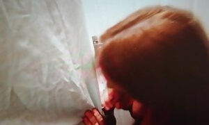 British gf sucks stranger in home made gloryhole