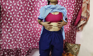 Beautiful bride in Banarasi saree had a lot of fun in the sex rom