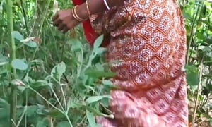 Khet ghumne gai Malkin ko mazdur ne khet me hi patak ke pel Diya Malkin chilat rehgai koi nahi aaya