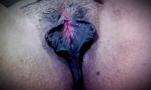 MEGA PUSSY LIPS