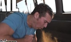 Sean Lawless Cinnamon Contest FAIL On The Ravage Bus