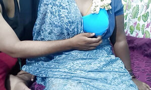 Indian Married women visits her Ex-boyfriend home and Hot sex  part 1