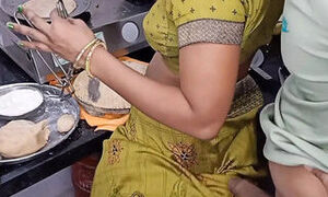 Indian desi aunty making food in Kitchen our husband went to come sex and cow girl style sex with hot boobs
