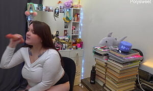 I&#039_m sexually pleasuring a guy who&#039_s not in the frame