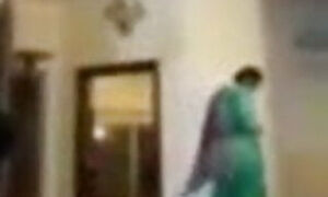 Neelo age 38 meri bhen