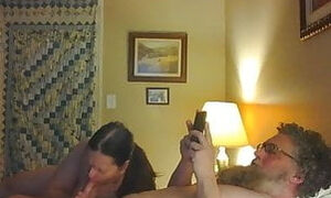 Plumper grannie Makes a porn