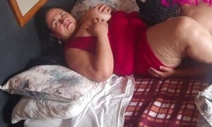 Stepmother fucked without a condom sharing her bed