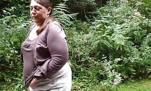 BBW Fat Ass Granny Pissing Outside
