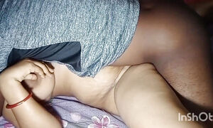 Priya Bhabhi Was Alone at Home, I Left Her at Night, Very Happy Bhabhi