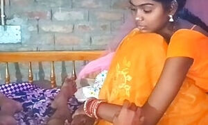 Nai Naveli Dulhan Ki Chudai Husband and Wife Sex