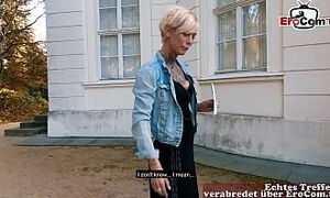 Deutsche Blonde Skinny tattoo Milf beim EroCom Date Blinddate abgeschleppt und gefickt POV
