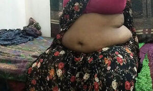 Tamil House Wife Beautiful Aunty Very Hot Big Boobs Aunty Very Hot Fucking in Bed
