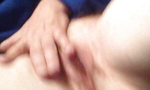 wies pussy fingern