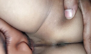 Eating my pussy can't stop out orgasm