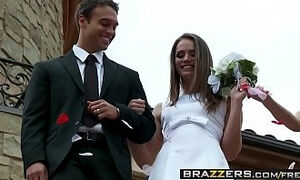 Brazzers - Real Wife Stories -  Irreconcilable Slut  The Final Chapter scene starring Tori Black and