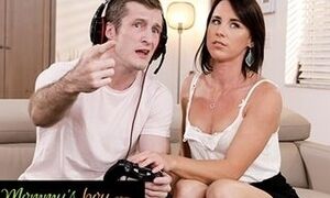 MOM'S FELLOW - Lonely Step-Mom Riley Jacobs Interrupts Son-In-Law's Gaming Session To Get Screwed Doggie