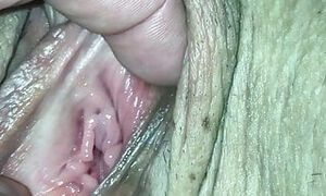 MY TIGHT labia UP CLOSE