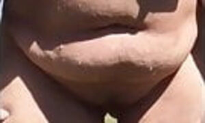mature woman pissing