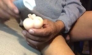 Massaging and masturbating with the help of Farmacia