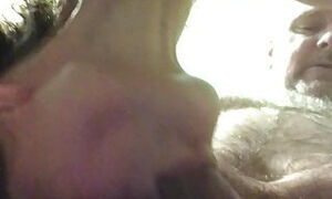 finger that wet pussy