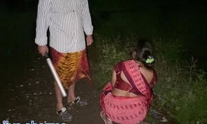 Khet Mein chori karte hue jb ladki pakdi gayi to Malik ne ladki ko dardnaak choda