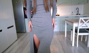 My big ass stepmom catches me with a boner and makes me cum onto her ass