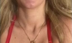 GUY CUMS IN LESS THAN TWO MINUTES GIRLFRIEND GETS MAD