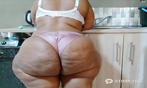 Gigantic Massive African Ass So Freaking Juicy 1080p