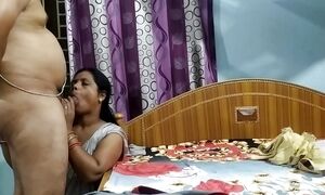 Sexy Wife Maliska Fucking Pussy Hard and Sucking Very nice on Silk Saree after Newlywed with Boyfriend at Home on xhamster.com