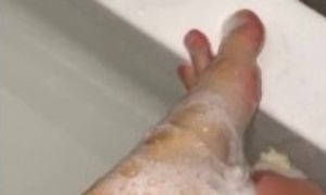SHOWER TIME ðŸ§¼, smooth and foamy SEXY LEGS being scrubbed !
